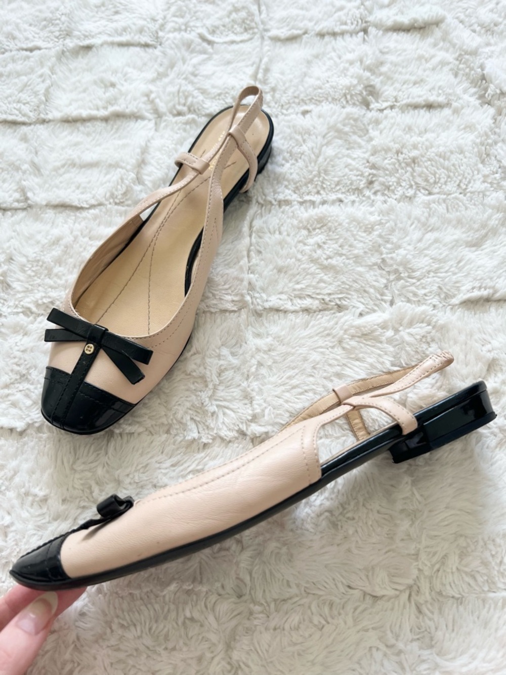 Kate Spade Nude and Black Slingback Flats 8.5